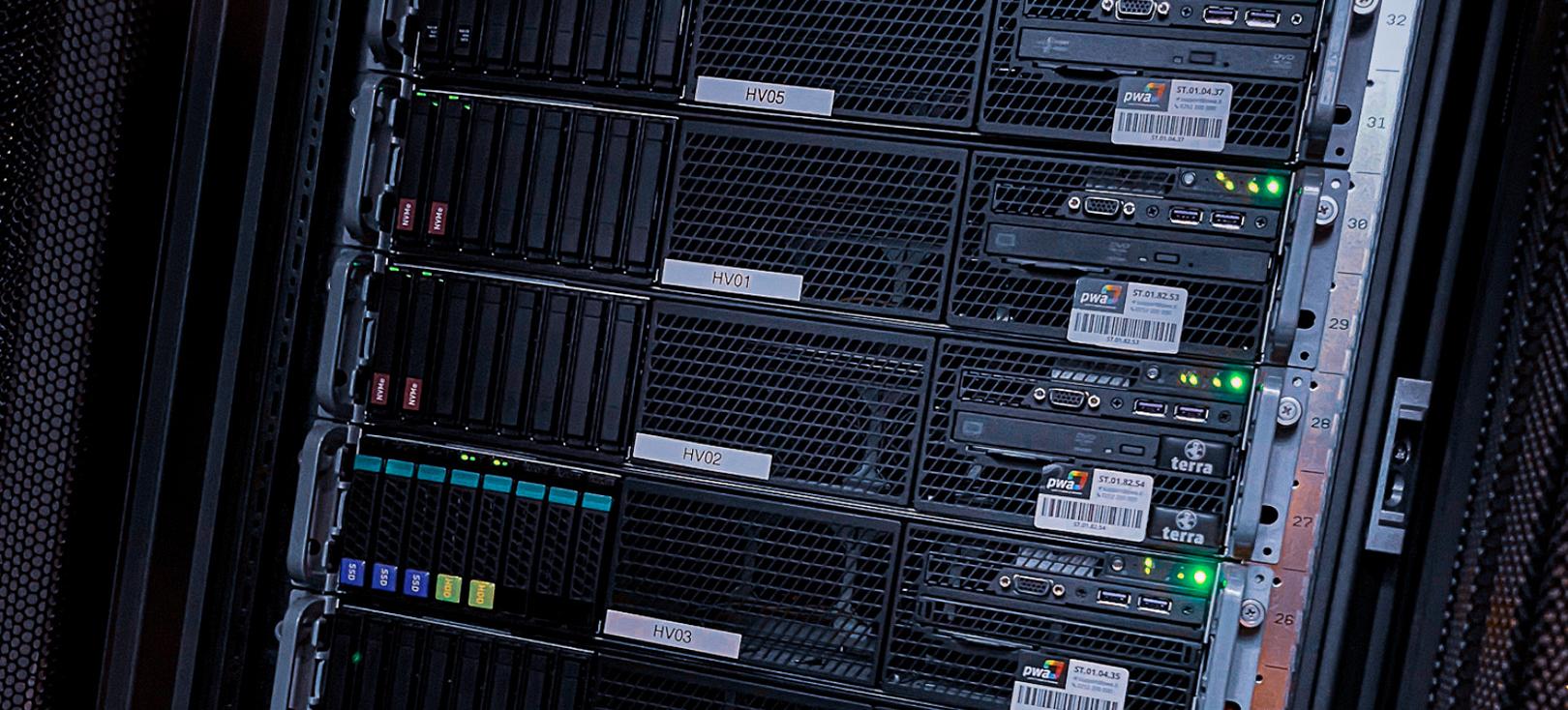 hyperconverged servers  no o it meer stil zitten