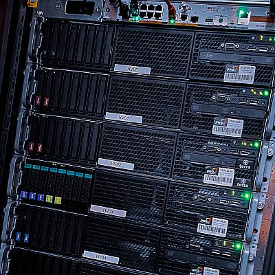 hyperconverged servers  no o it meer stil zitten